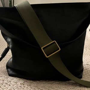 Fossil Maya medium hobo crossbody bag